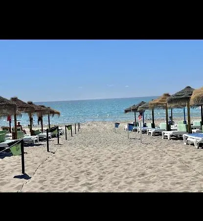 2 Min Andando A La Playa !!!! Piscina! טורמולינוס