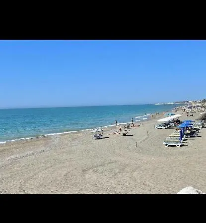 דירה 2 Min Andando A La Playa !!!! Piscina! טורמולינוס